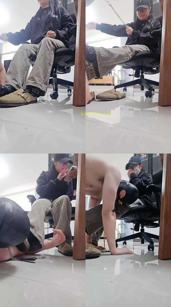 【上头姐妹团】体育课后原味鞋袜玩老师