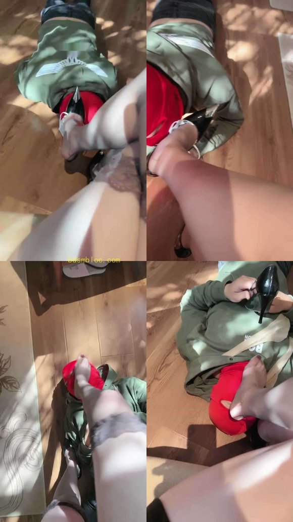 【安主】黑丝玉足诱惑恋足狗
