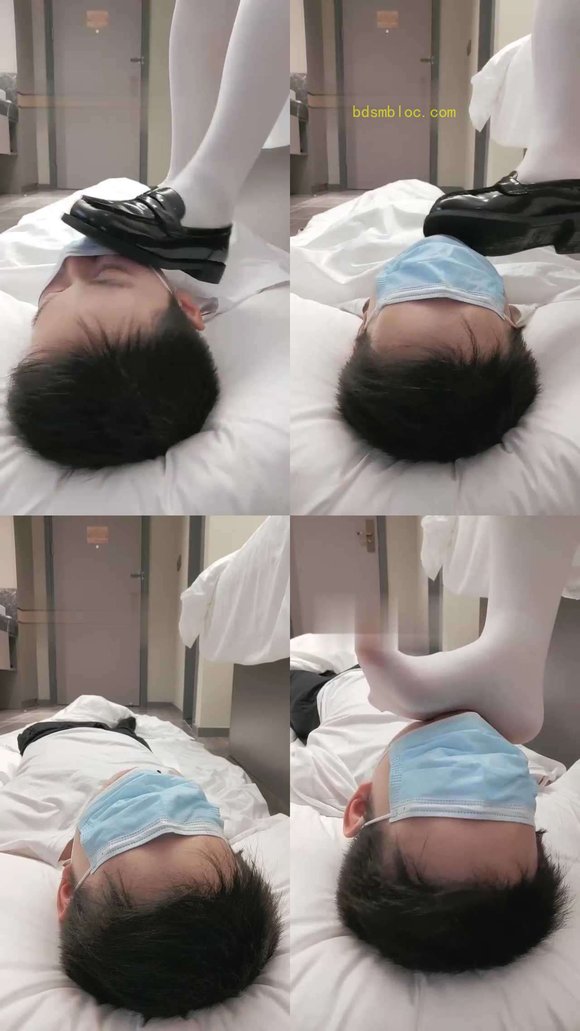 【柠檬大大】皮鞋原味白丝踩奶狗