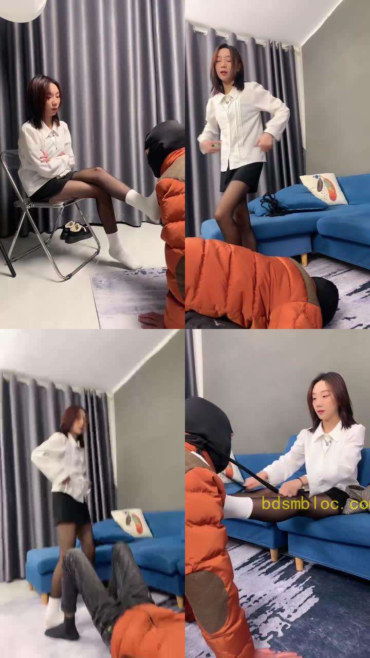 【术术】白袜+黑丝素人辱狗