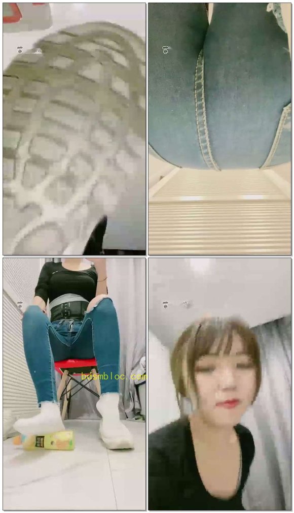 【倾涵S】第一视角羞辱诱惑，牛仔裤运动鞋白棉袜