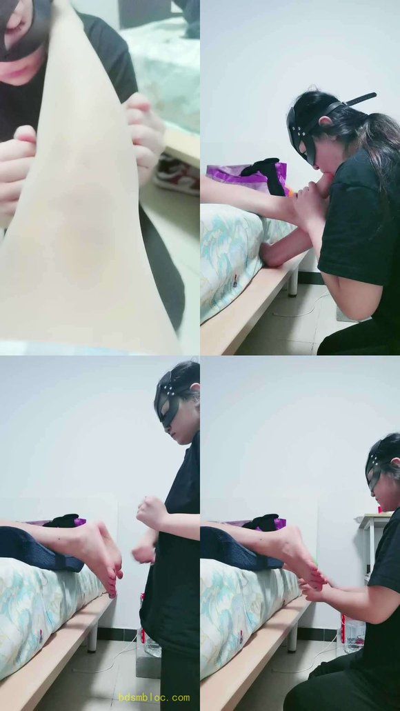 【璃茉】闺蜜狗下跪伺候我