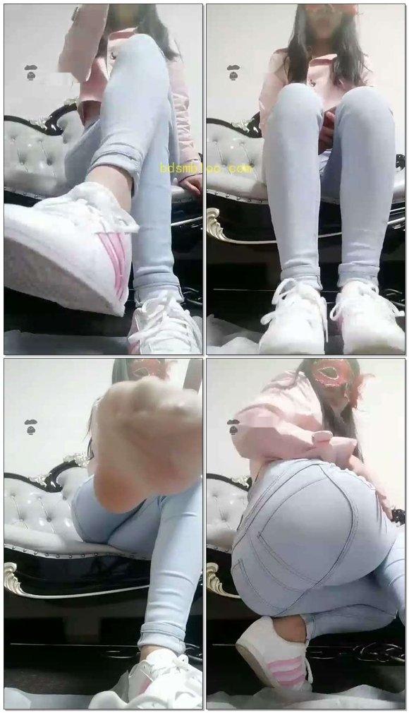 【艾拉S】第一视角美臀鞋底裤里丝