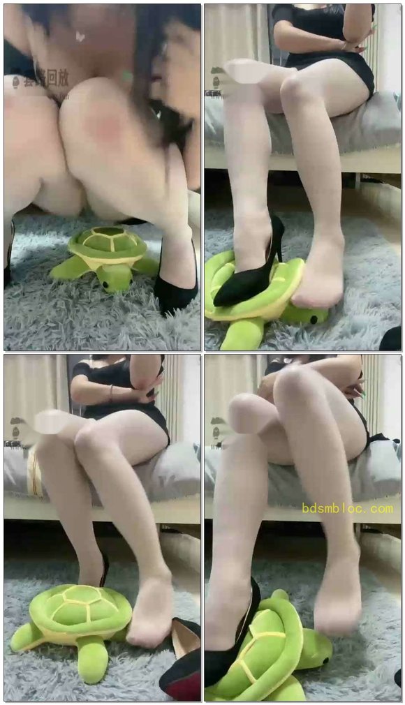 【欣宝】第一视角羞辱舔白丝