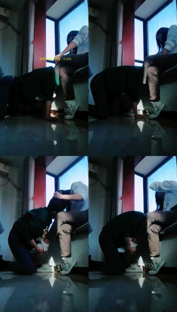 【不语】开发小姐姐做S让我舔jio【上中合集】