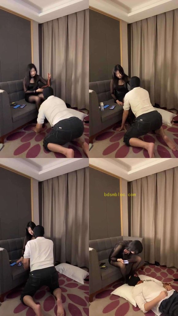【橙橙】掐乳/喂口水/黑丝美腿诱惑/转胯/臭脚捂脸/腿绞窒息