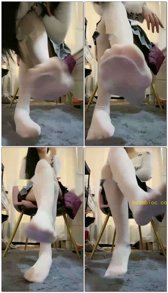 【青柠大大】第一视角红绿灯贱狗和老母狗发情了