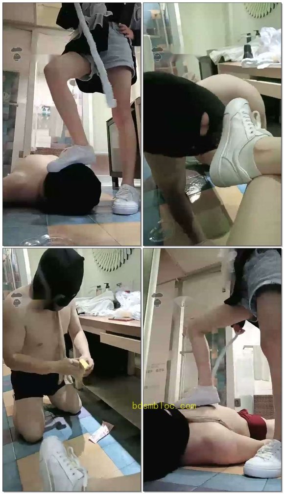 【00小主十言】开发狗子第一次舔鞋底
