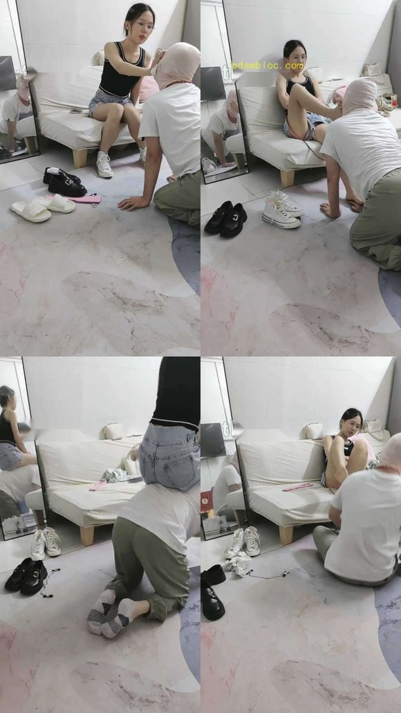 【珈瑶】白袜脏鞋气味控制/镜前虐狗/舔拖鞋