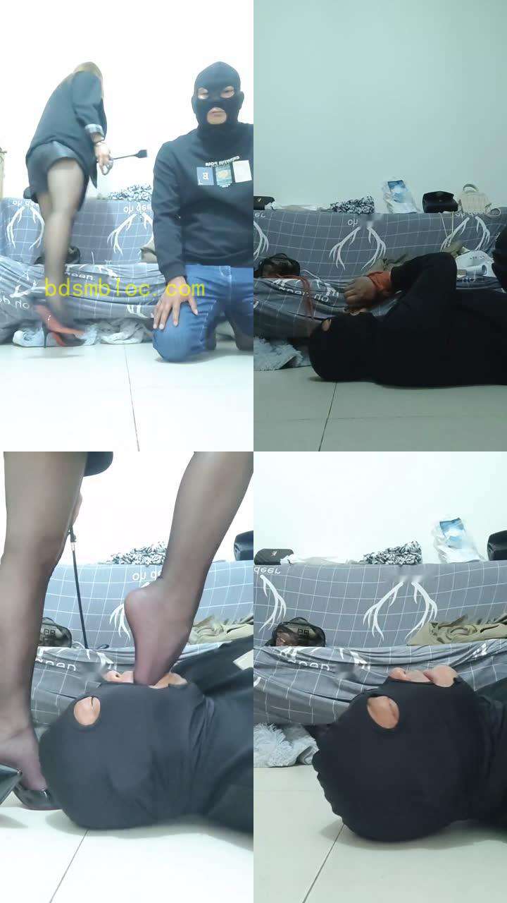 【然而】捆绑黑丝裸足强制深喉