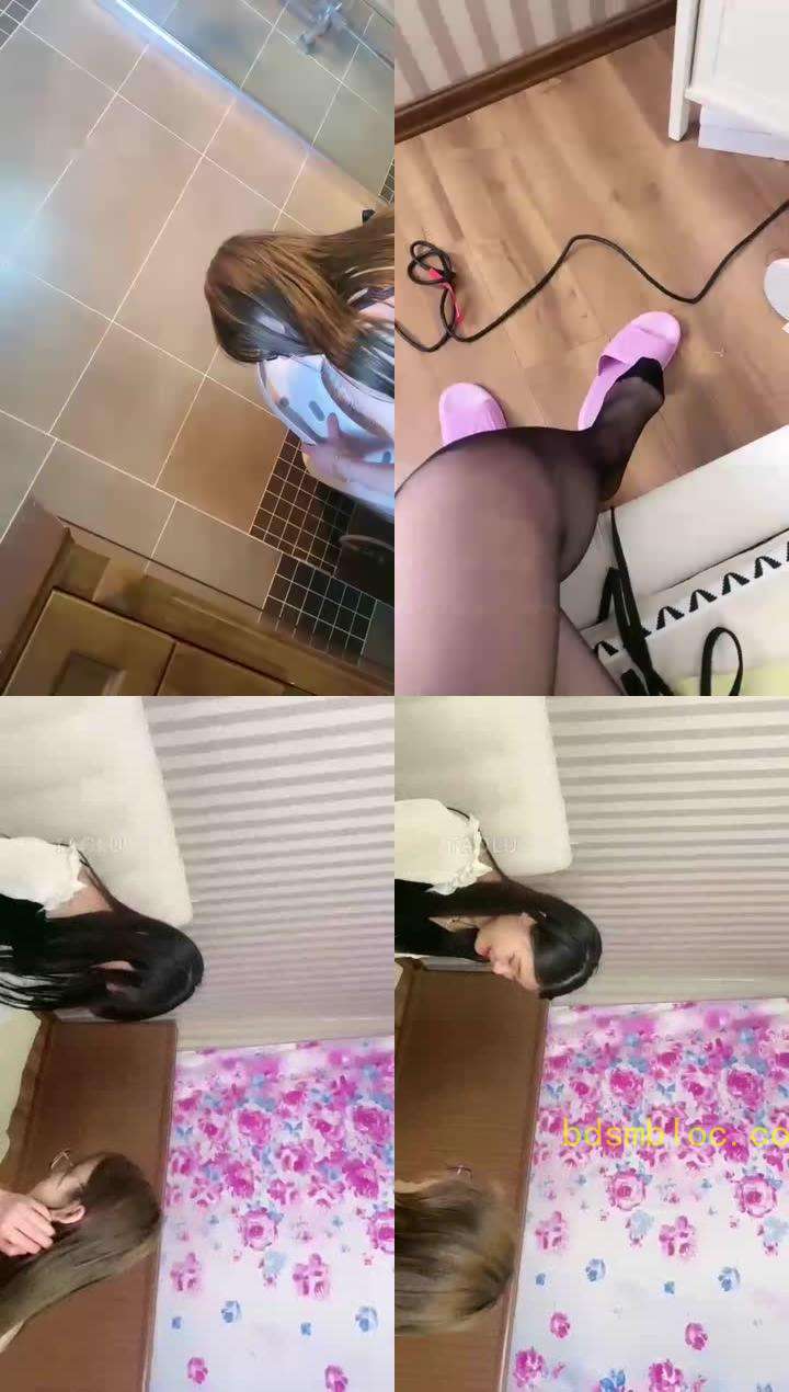 【领主老大】双女黄金喂狗后女奴让狗口舌
